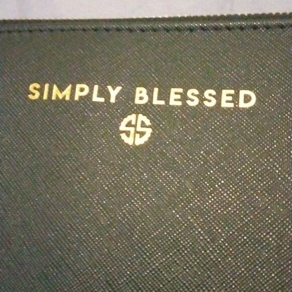 Simply Southern Clutch   - Picture 2 of 4